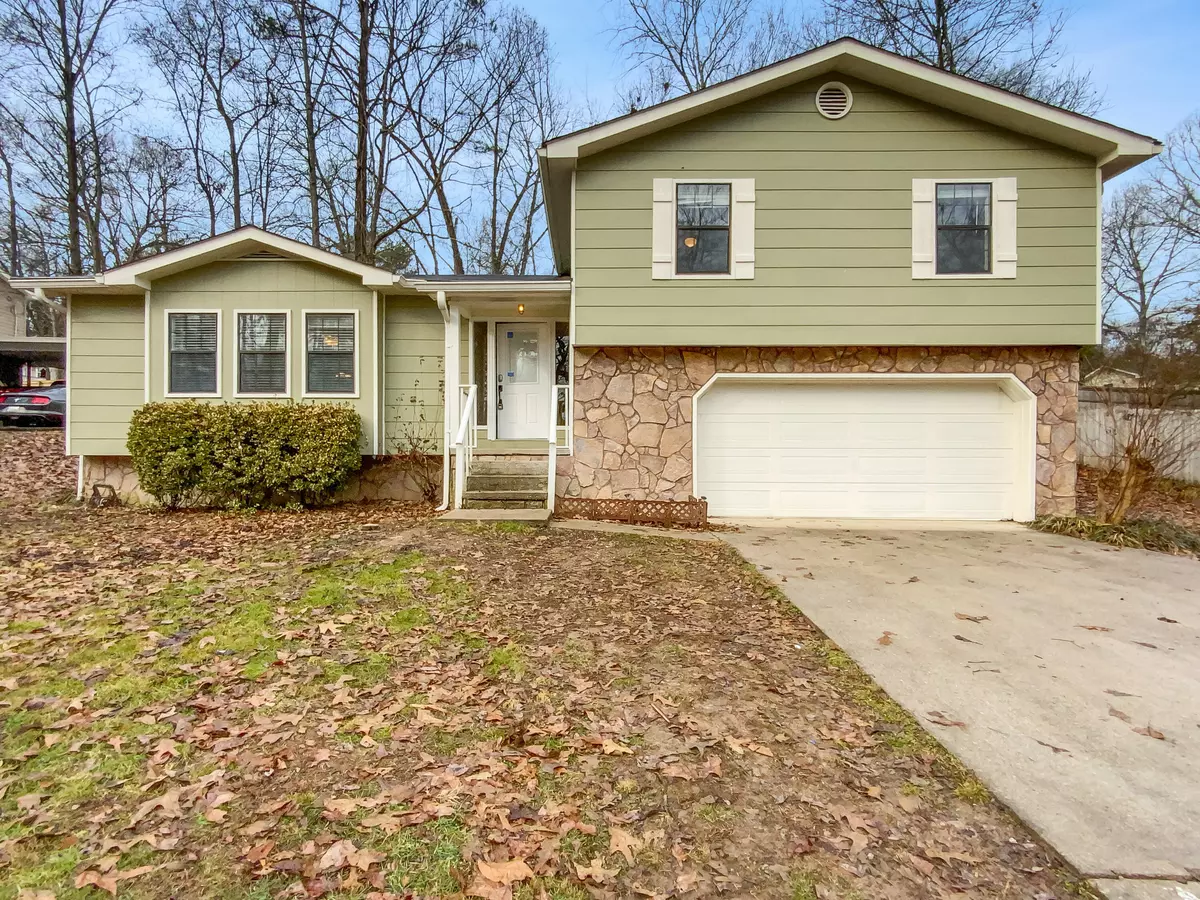 Soddy Daisy, TN 37379,8904 Wellthor CIR