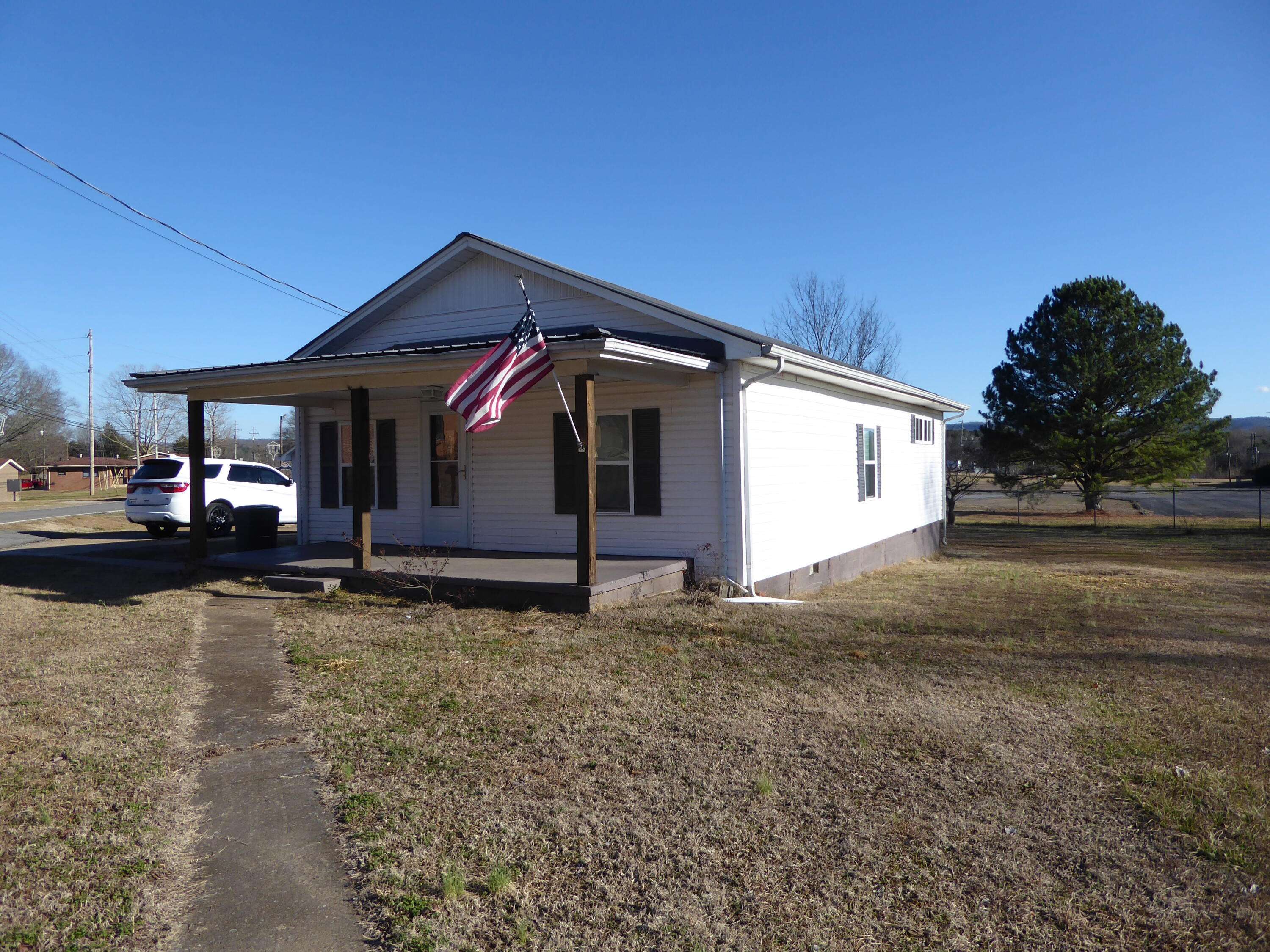 59 Old Mount Carmel Rd, Stevenson, AL 35772