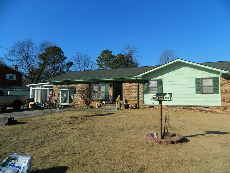 582 Pinewood CIR, Fort Oglethorpe, GA 30742