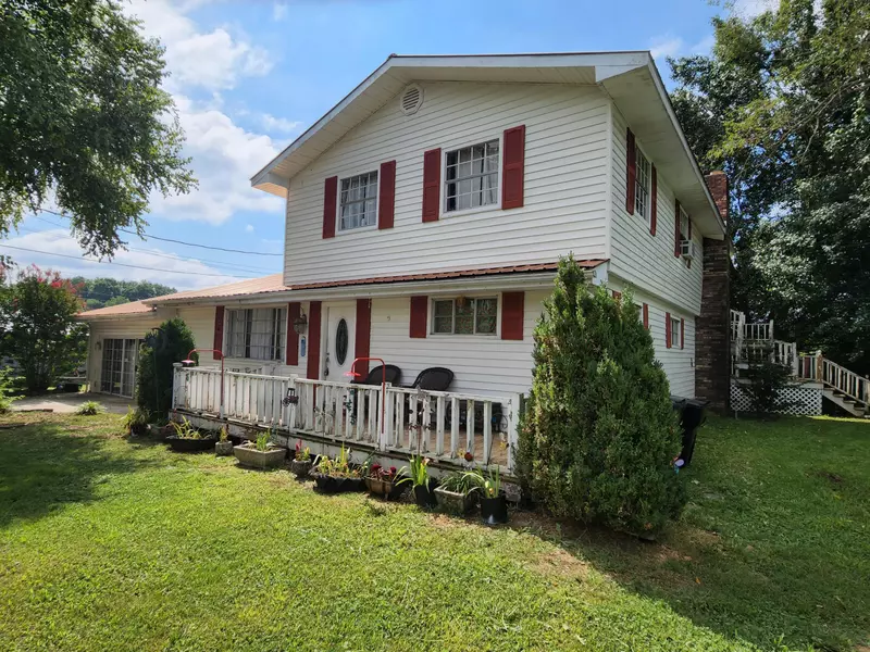 204 Wheelertown AVE, Pikeville, TN 37367