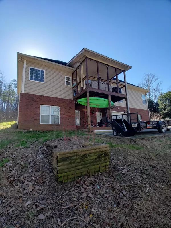 Lafayette, GA 30728,205 Ridge DR