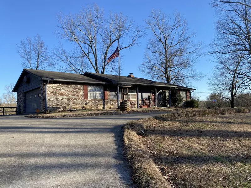 207 County Road 709, Athens, TN 37303