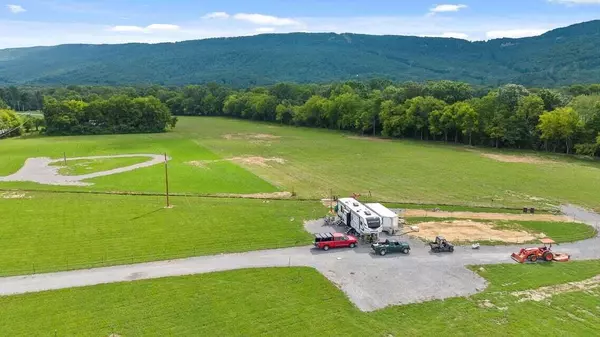 Whitwell, TN 37397,1070 Alvin C York HWY