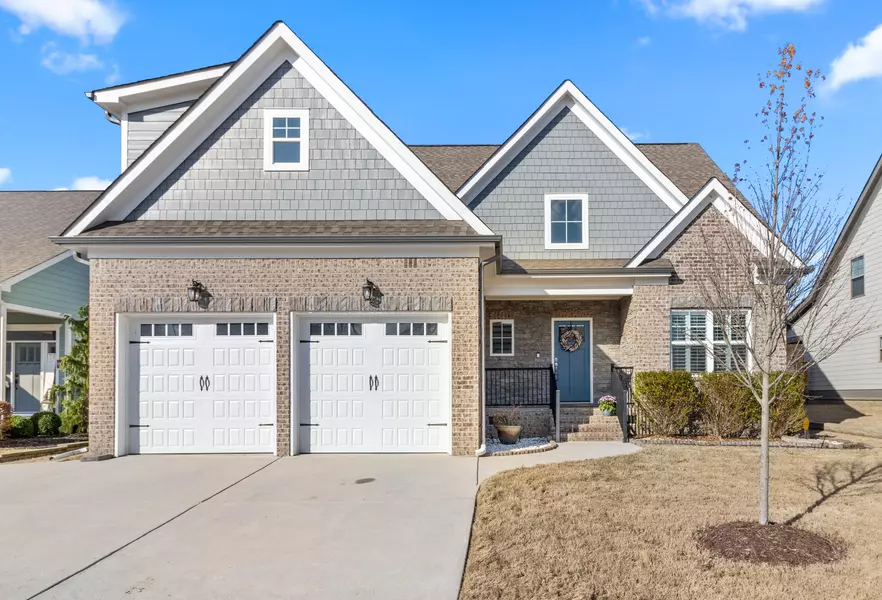 9065 Silver Maple DR, Ooltewah, TN 37363