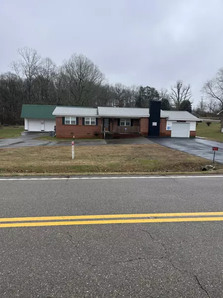 3337 Us Highway 39w, Riceville, TN 37370