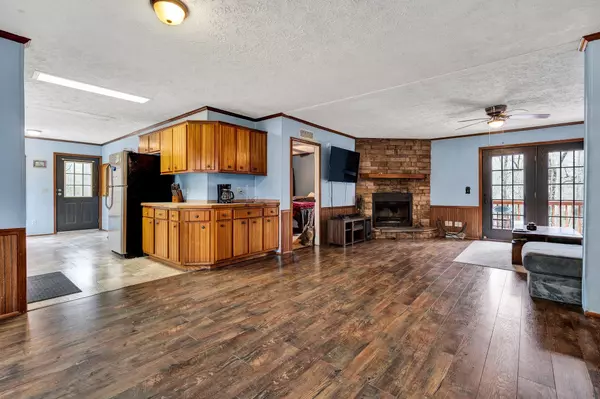 Cosby, TN 37722,160 Cedar Ridge WAY