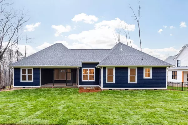 Signal Mountain, TN 37377,5115 Virginia Pine RD