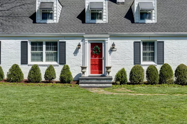 Lookout Mountain, GA 30750,107 Hardy RD