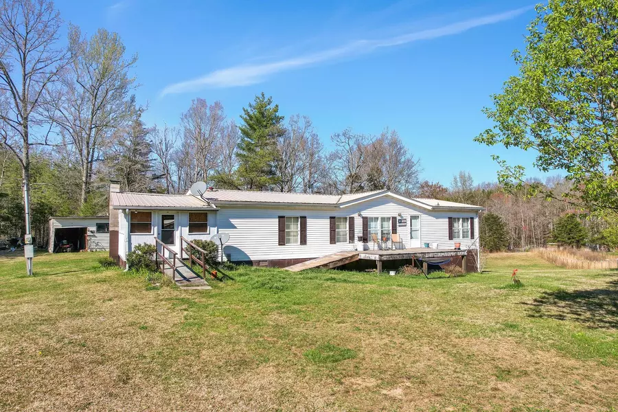 105 Massingale RD, Tellico Plains, TN 37385