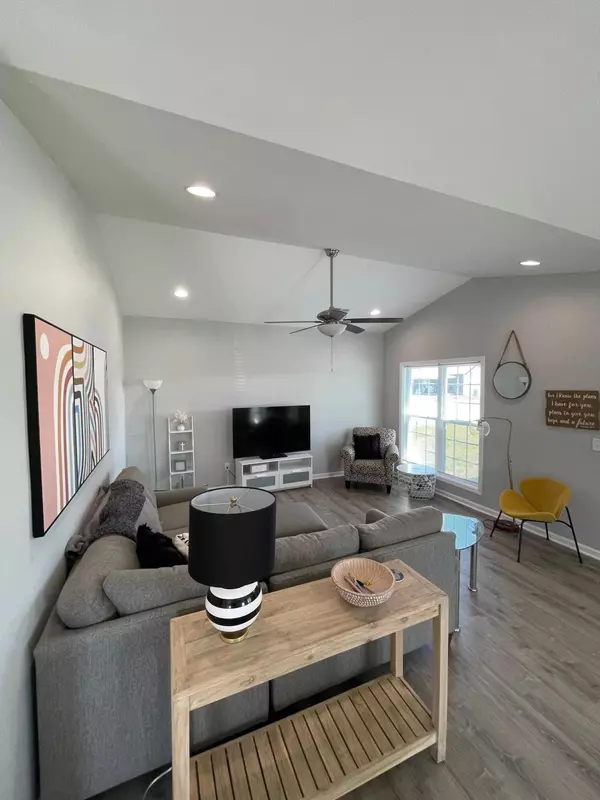 Cowan, TN 37318,103 Walnut ST