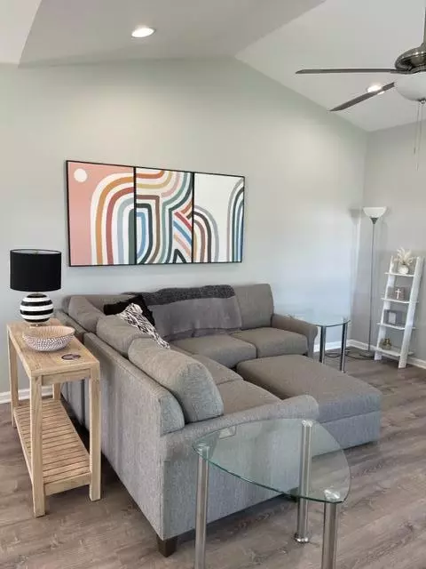 Cowan, TN 37318,103 Walnut ST