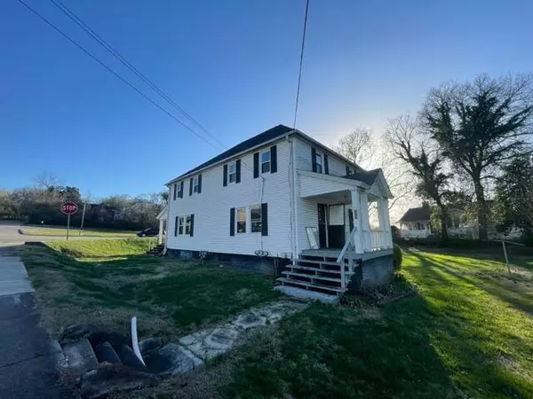 Maryville, TN 37801,301 Houston ST