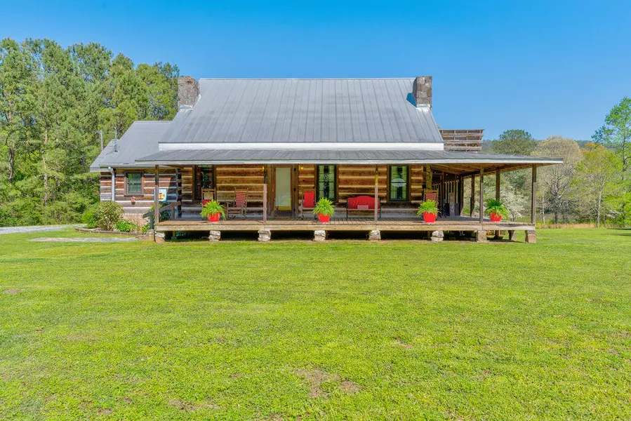 851 Mill Creek RD, Rocky Face, GA 30740