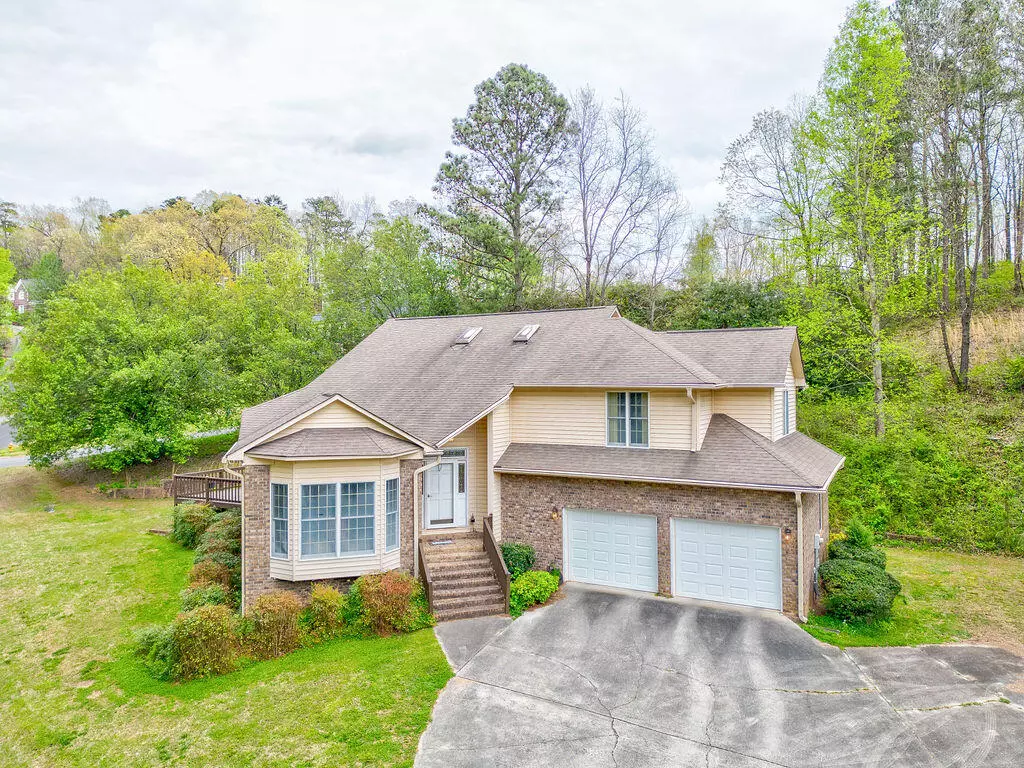 Cohutta, GA 30710,290 Golf View DR