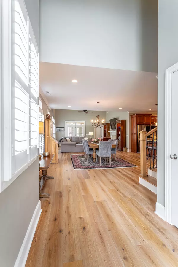 Chattanooga, TN 37421,2322 Rivendell LN
