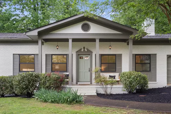 Chattanooga, TN 37415,111 Pine Forest LN