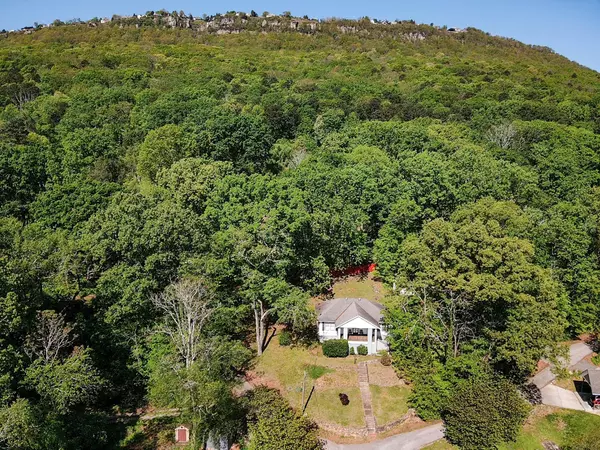1706 42nd ST, Chattanooga, TN 37409