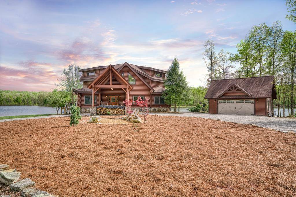 2350 Long Branch RD,  Spencer,  TN 38585