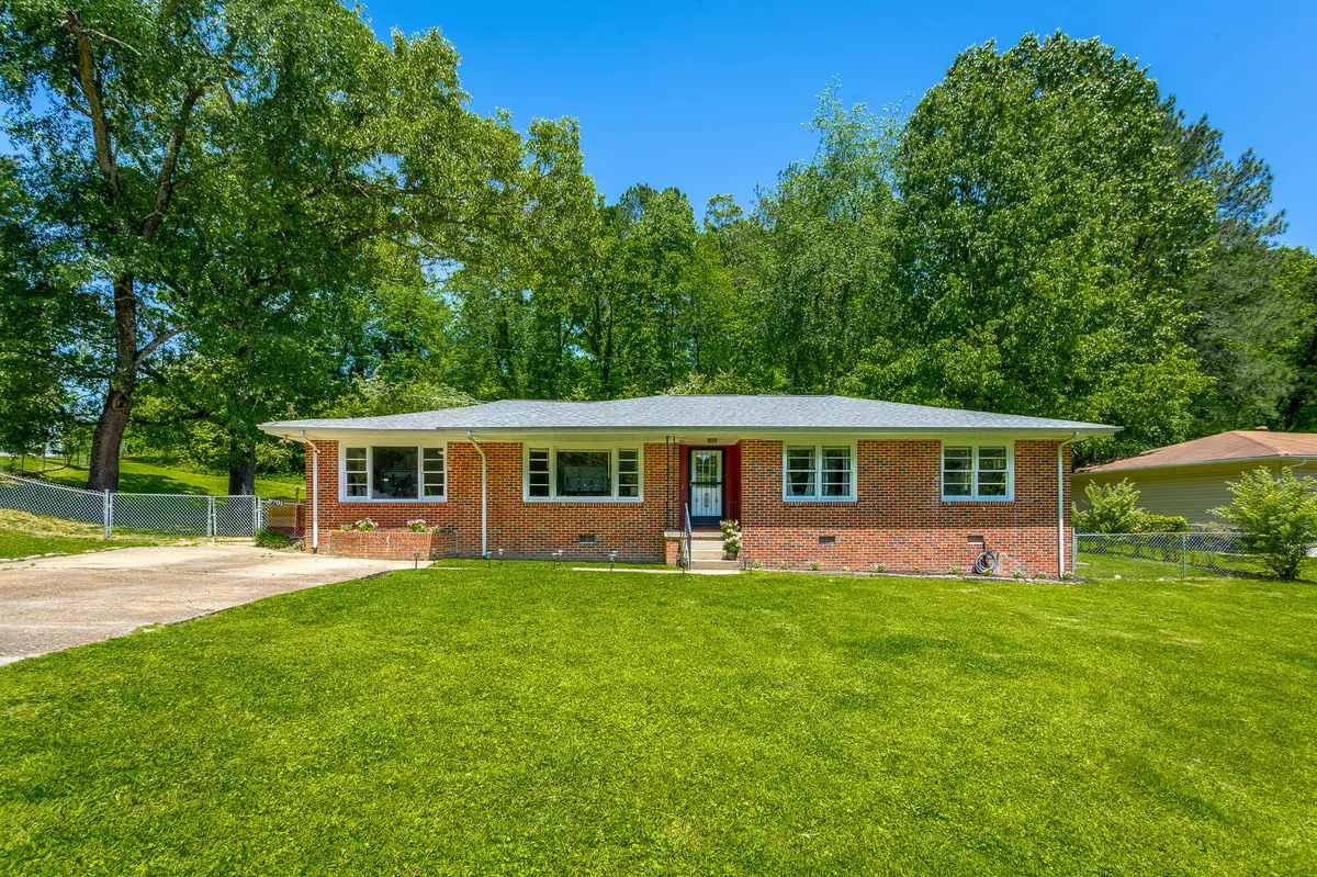 Chattanooga, TN 37406,3701 Juandale DR