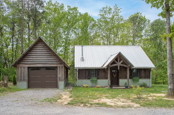496 Plum Nelly RD, Rising Fawn, GA 30738