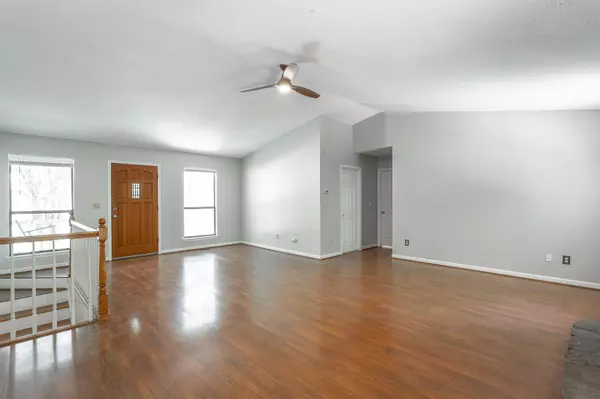 Chattanooga, TN 37421,8912 Quail Run DR