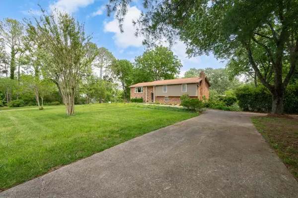 Brentwood, TN 37027,702 Davis DR