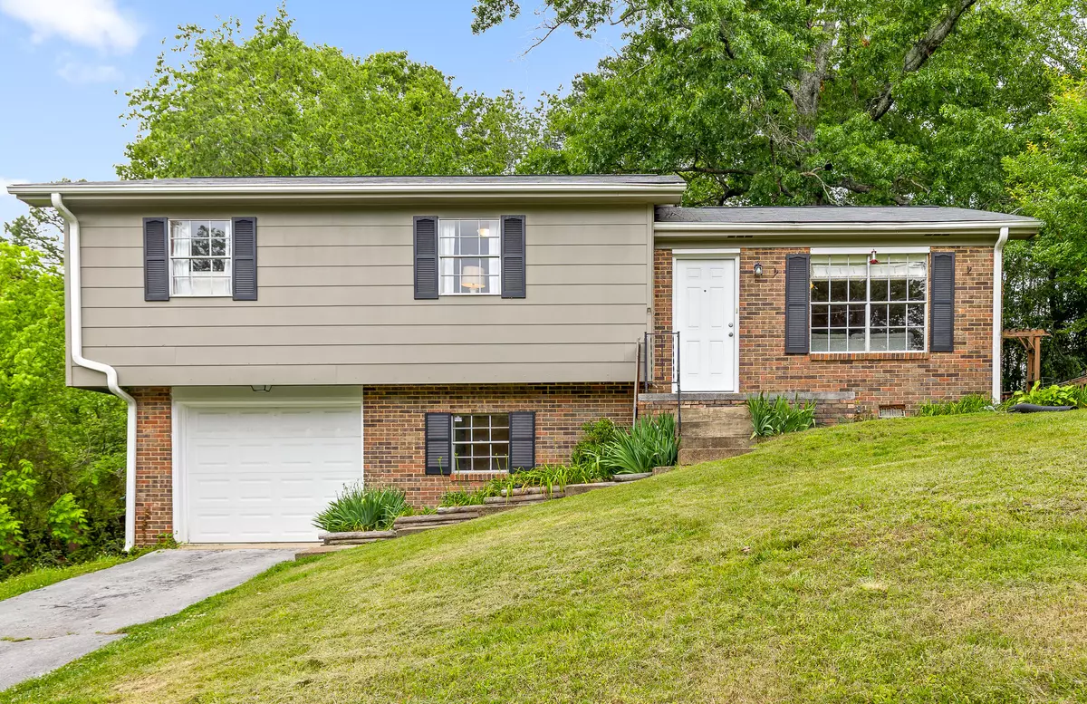 Hixson, TN 37343,5733 Taggart DR