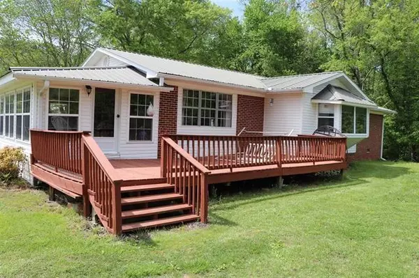 Henagar, AL 35978,468 County Road 88