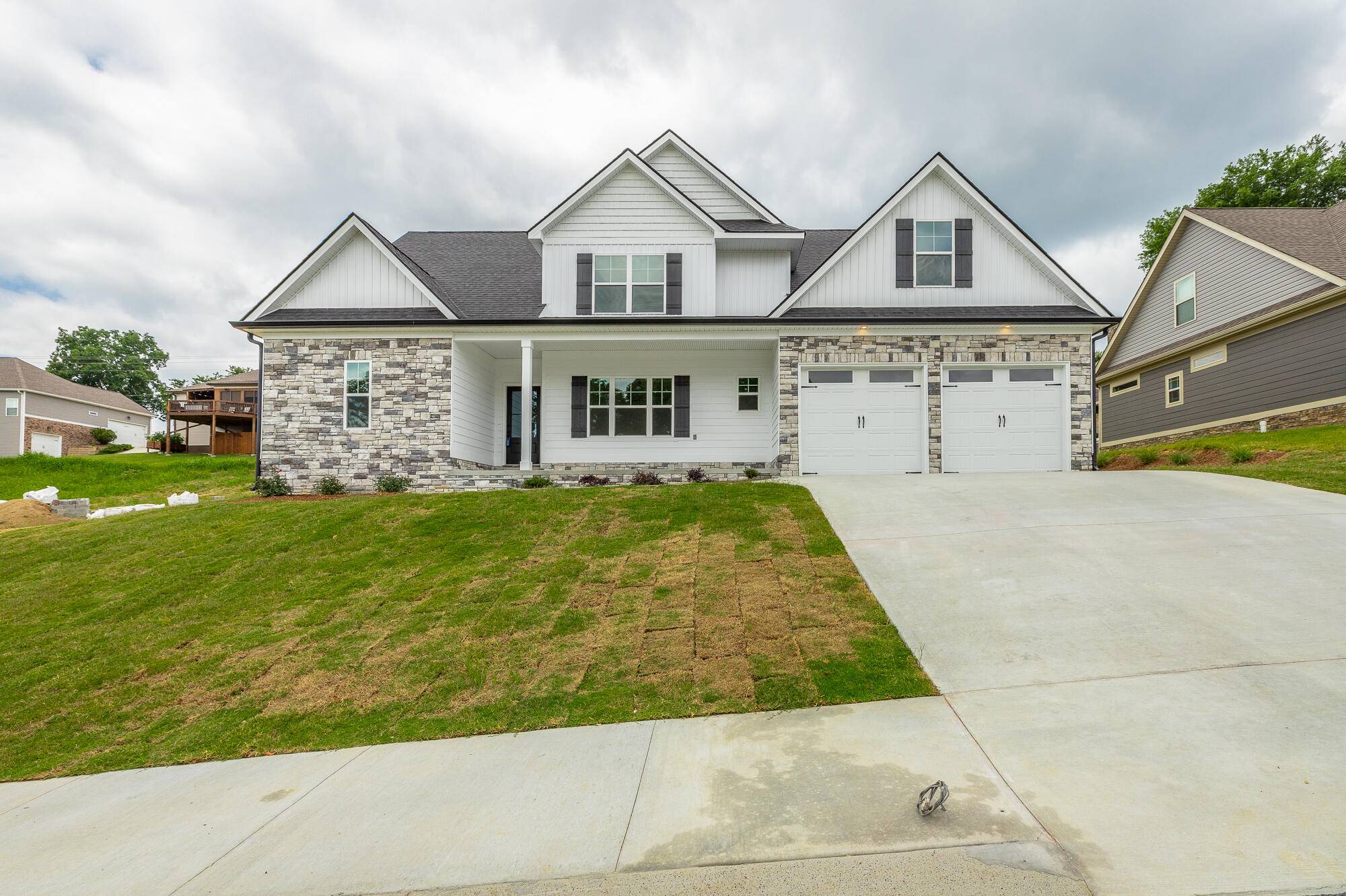 Ringgold, GA 30736,905 Live Oak RD