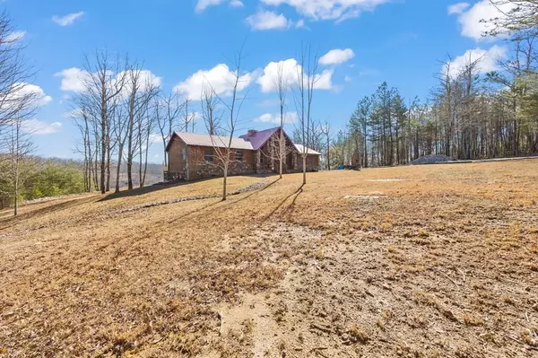 Spencer, TN 38585,147 Dakota LN