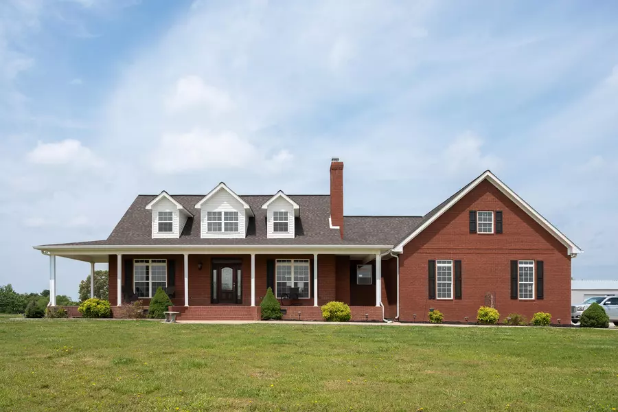 1091 County Road 295, Higdon, AL 35979