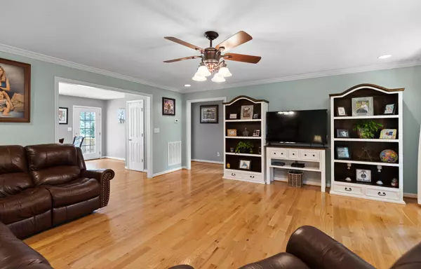 Lyerly, GA 30730,177 Cannon RD