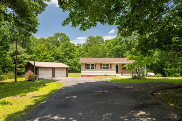 5549 Brockdell RD, Pikeville, TN 37367