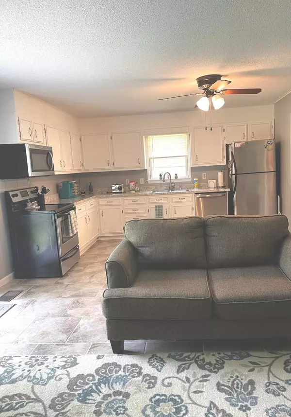 Rossville, GA 30741,901 Garden ST