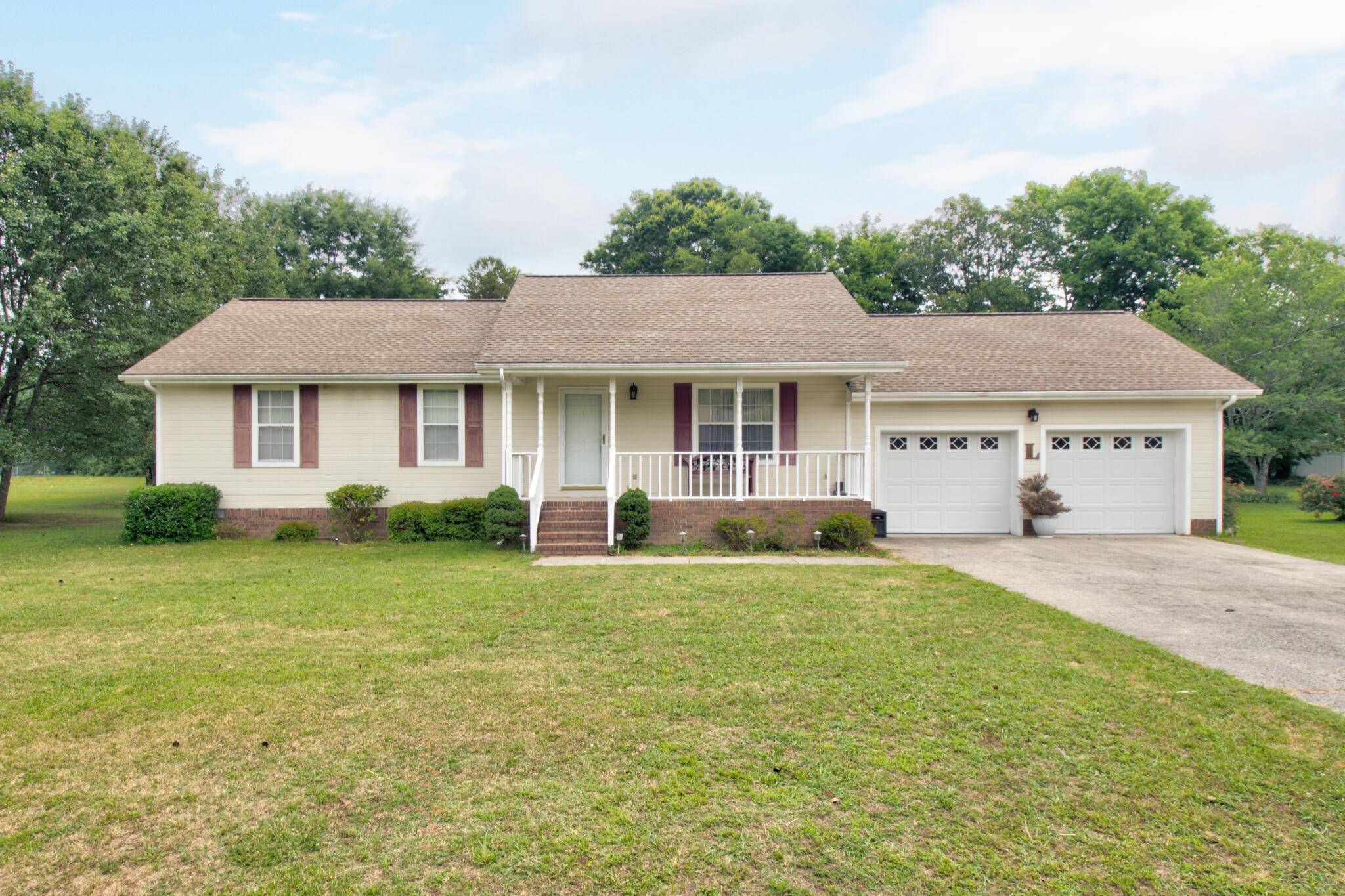 1651 Dallas Lake Road, Hixson, TN 37343