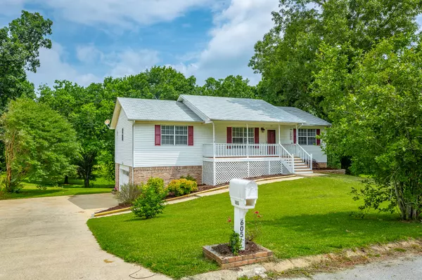 Soddy Daisy, TN 37379,605 Gunpowder LN