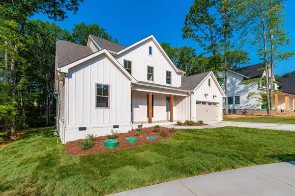 Signal Mountain, TN 37377,3575 Amble WAY