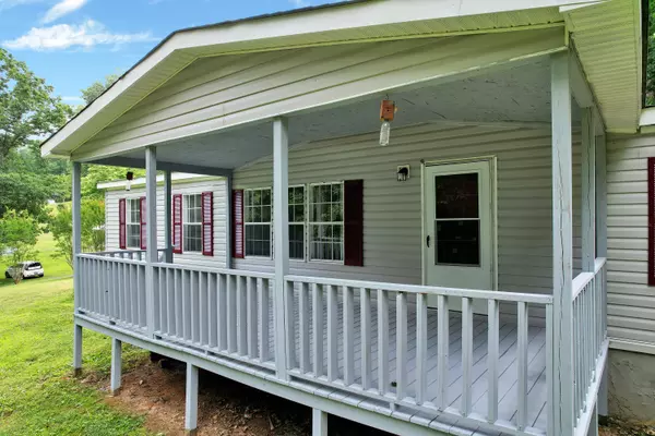 200 Lookout Tower RD, Charleston, TN 37310