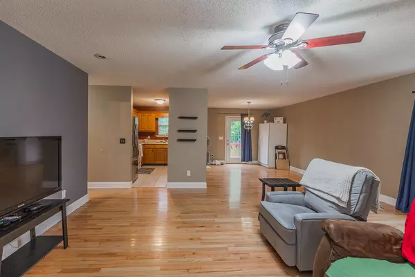 Chatsworth, GA 30705,68 Tanglewood DR