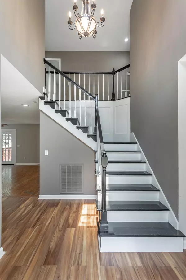 Chattanooga, TN 37421,2127 Morris Hill RD