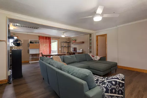 Higdon, AL 35979,3783 Co Rd 155