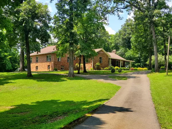 6317 Bayshore DR,  Harrison,  TN 37341
