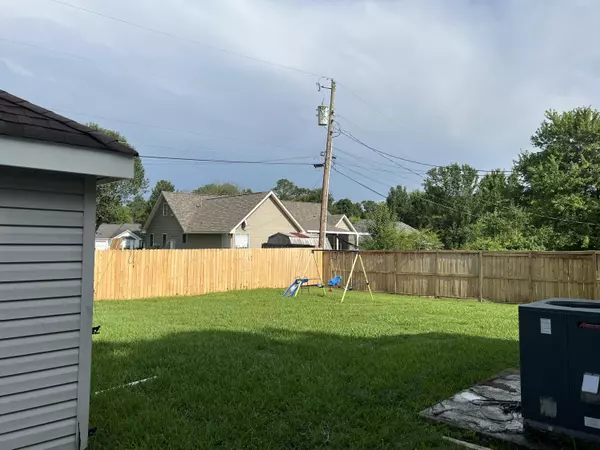 Hixson, TN 37343,8252 Oxford DR