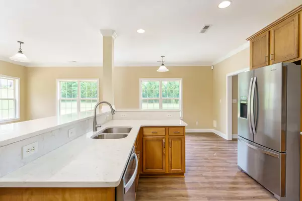 Lenoir City, TN 37772,1245 Old Hickory LN