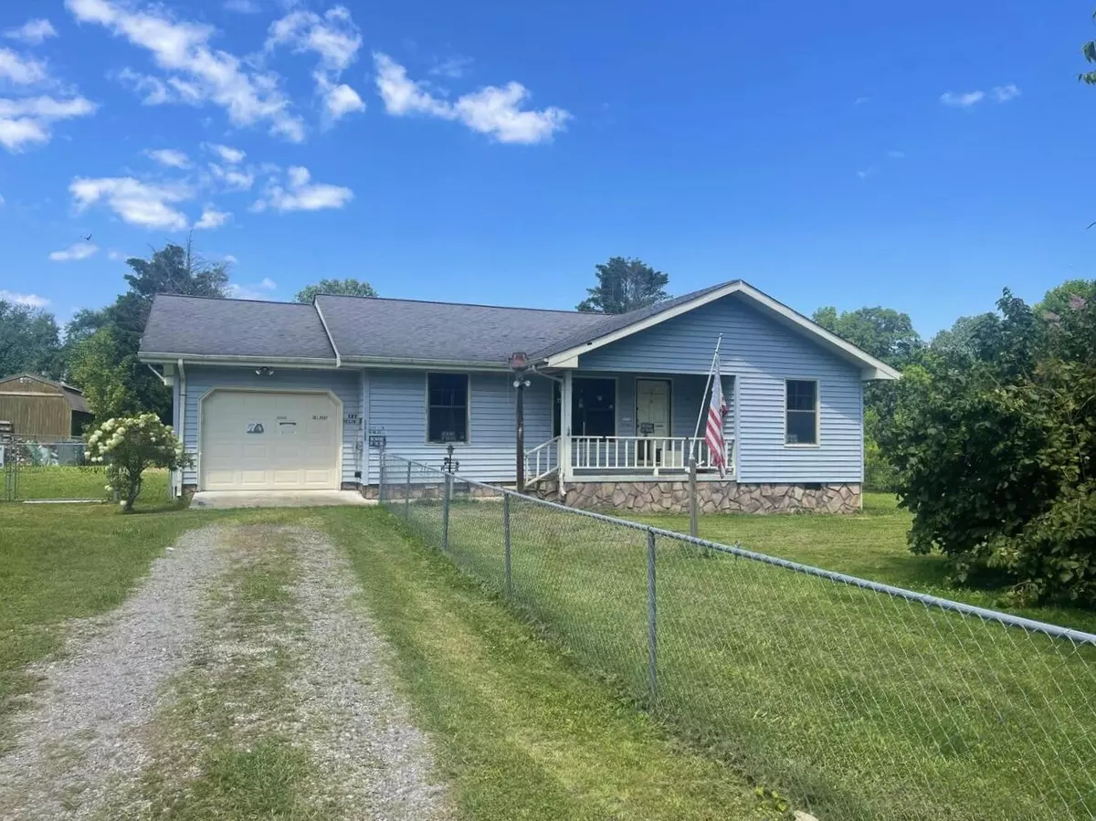 Whitwell, TN 37397,270 Georgia AVE