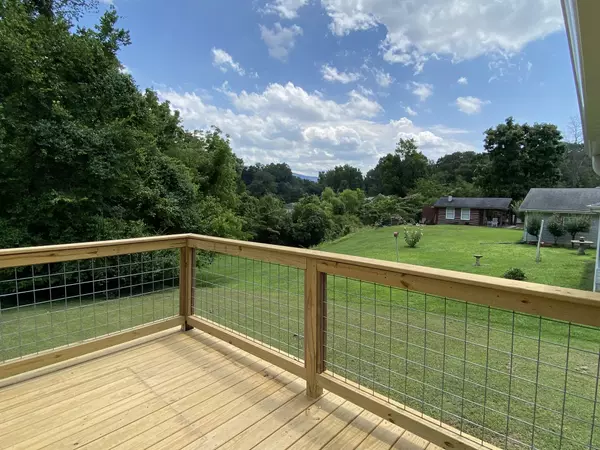 Chattanooga, TN 37419,412 Isbill RD