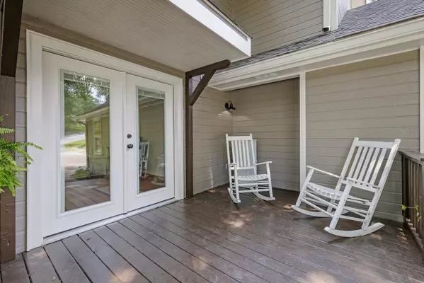 Chattanooga, TN 37421,9503 Timberlog DR