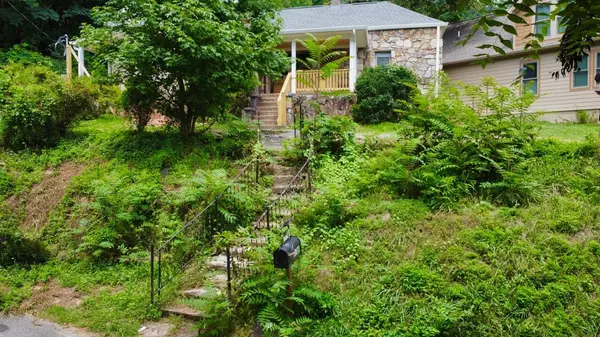 Chattanooga, TN 37409,108 Everette ST