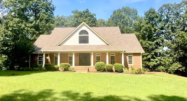 526 Big Cedar DR, Dunlap, TN 37327