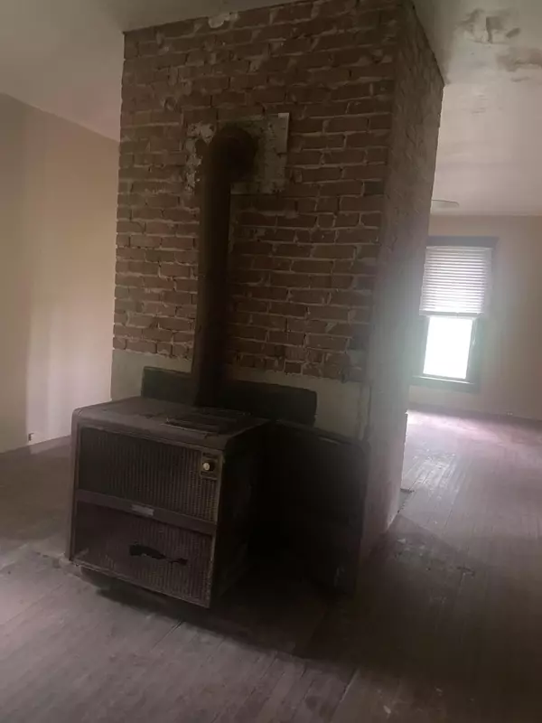 Valley Head, AL 35989,8931 Hwy 137